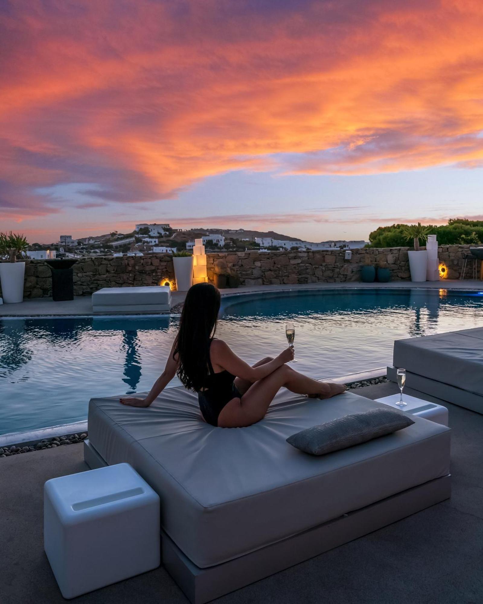 Ostraco Suites Mykonos Town Kültér fotó